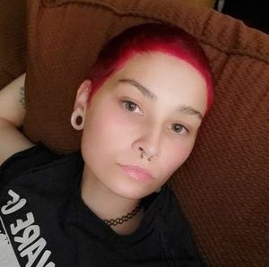 Meet your Posher, Emilee